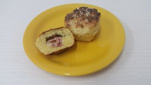 Leia mais sobre o artigo Pãozinho fit de leite em pó recheado!!