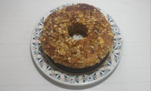 Leia mais sobre o artigo Bolo fit de frutas, granola e mel