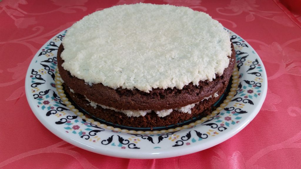 Leia mais sobre o artigo Parece gordice, mas não é: Bolo Prestígio Fit!!!!!