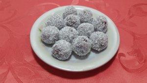 Leia mais sobre o artigo Brigadeiro fit de banana com cacau!!!